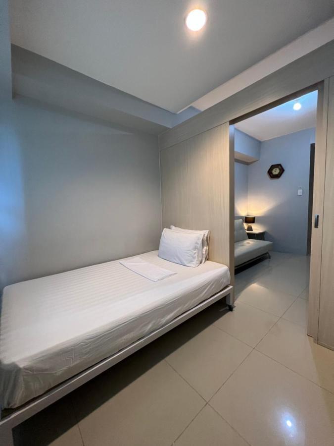 Sea Residences Sm Mall Of Asia Cj Маніла Екстер'єр фото