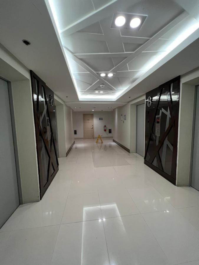 Sea Residences Sm Mall Of Asia Cj Маніла Екстер'єр фото
